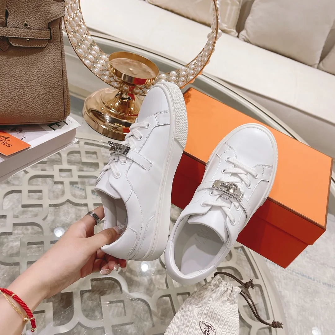 👟👟Ex-factory price 480👟👟 HERMES The latest Kelly buckle white sneakers! Size: 35-44